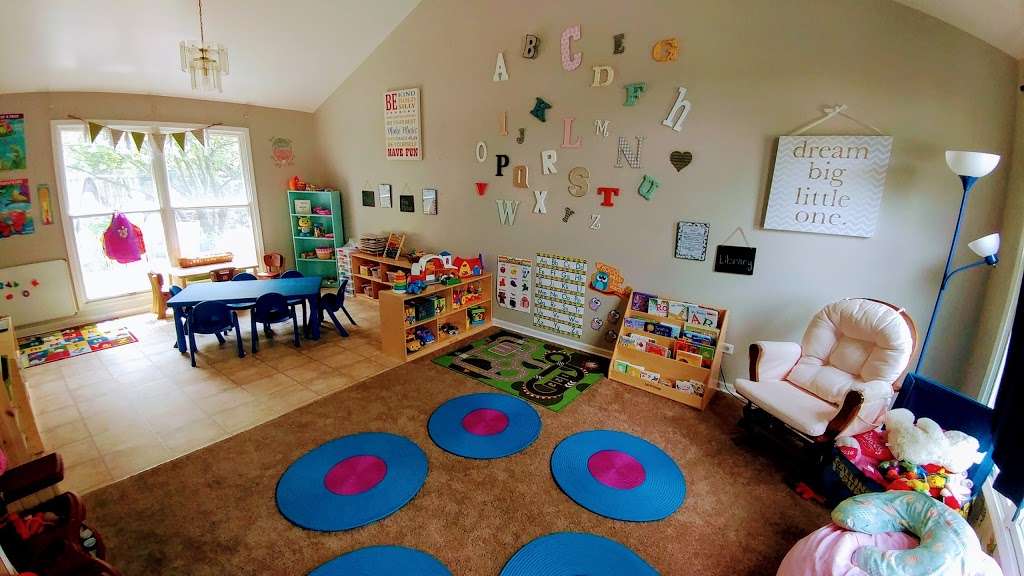 Diannas Daycare | 1124 Leawood Ct, Joliet, IL 60431, USA | Phone: (815) 416-9624