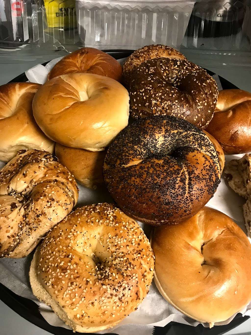 Buongiorno Bagels & Café | 7010 88th St, Glendale, NY 11385, USA | Phone: (718) 894-3356