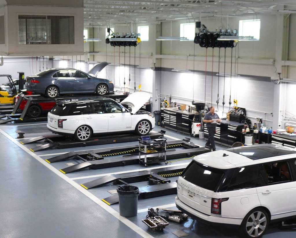 Jaguar Land Rover Raleigh Service Department | 4001 Capital Hills Dr, Raleigh, NC 27616, USA | Phone: (919) 746-8672