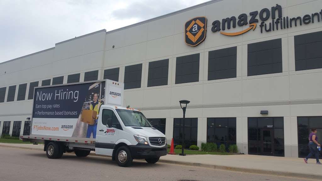 MKE1 Amazon Fulfillment Center | 3501 120th Ave, Kenosha, WI 53144 | Phone: (262) 859-0001