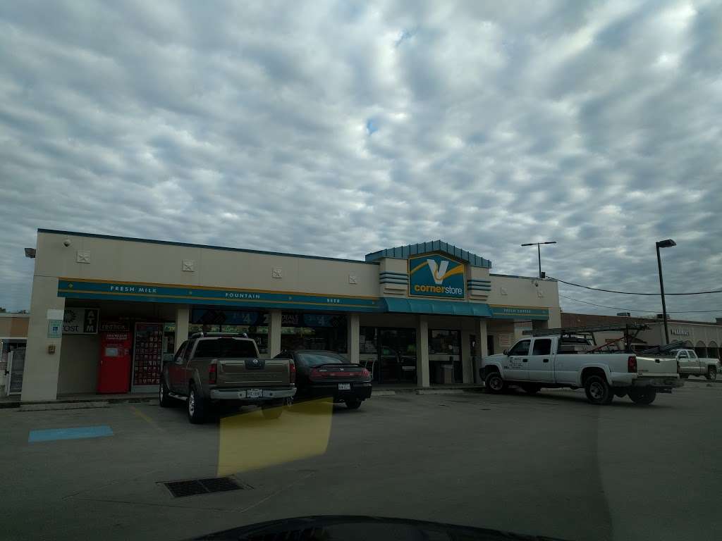 Valero Corner Store | 14360 Memorial Dr, Houston, TX 77079, USA | Phone: (281) 497-0211