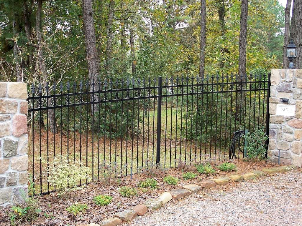 J.C. Hood Ornamental Iron Fence Company LLC | 25747 Hardin Store Rd, Magnolia, TX 77354, USA | Phone: (281) 356-8279