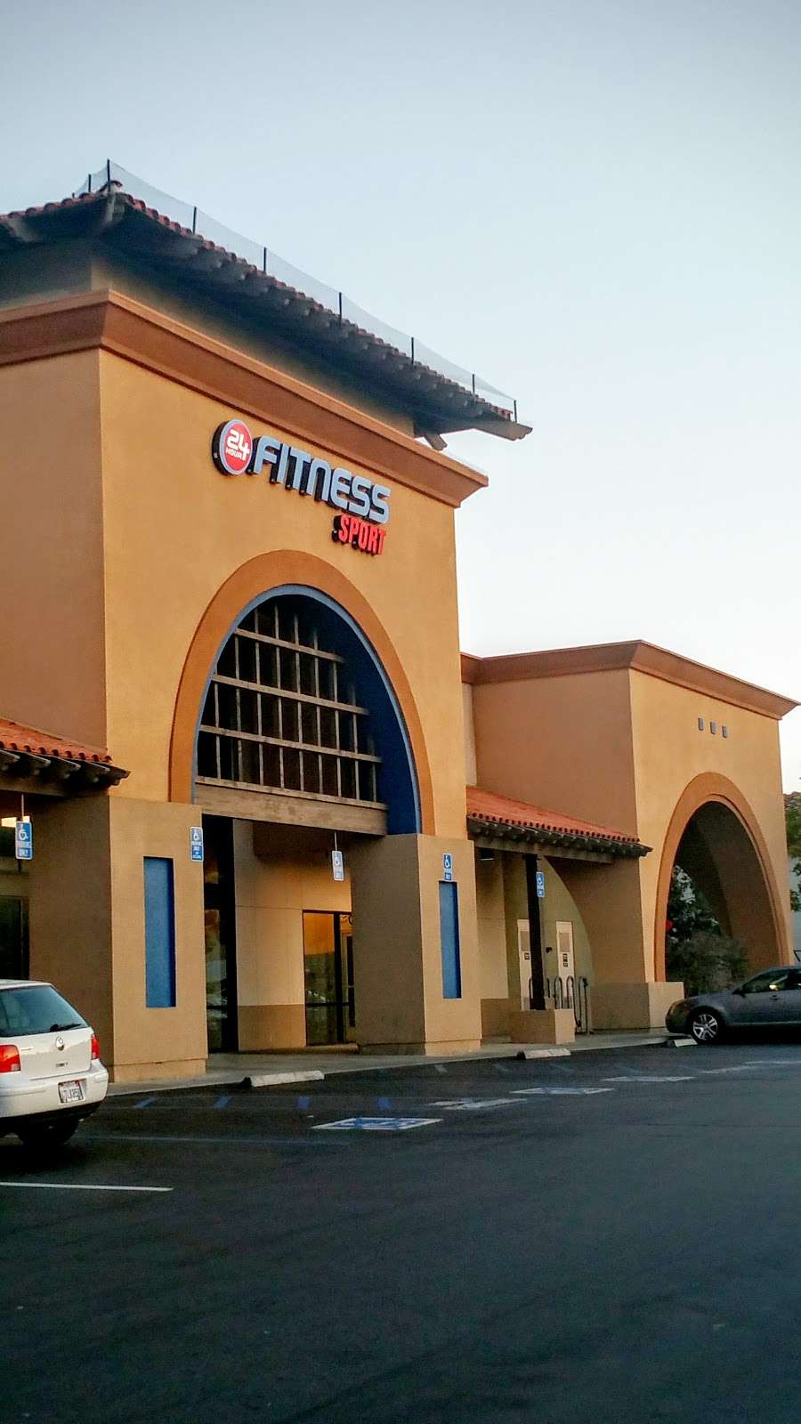 24 Hour Fitness | 4655 Frazee Rd, Oceanside, CA 92057, USA | Phone: (760) 757-3712