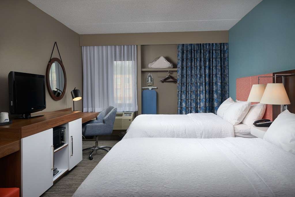 Hampton Inn Hanover | 309 Wilson Ave, Hanover, PA 17331, USA | Phone: (717) 633-1117