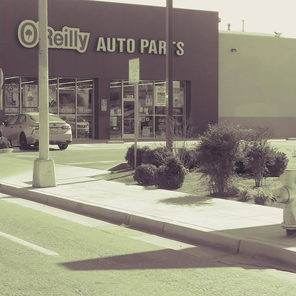 OReilly Auto Parts | 3528 E Ventura Ave, Fresno, CA 93702, USA | Phone: (559) 496-0965