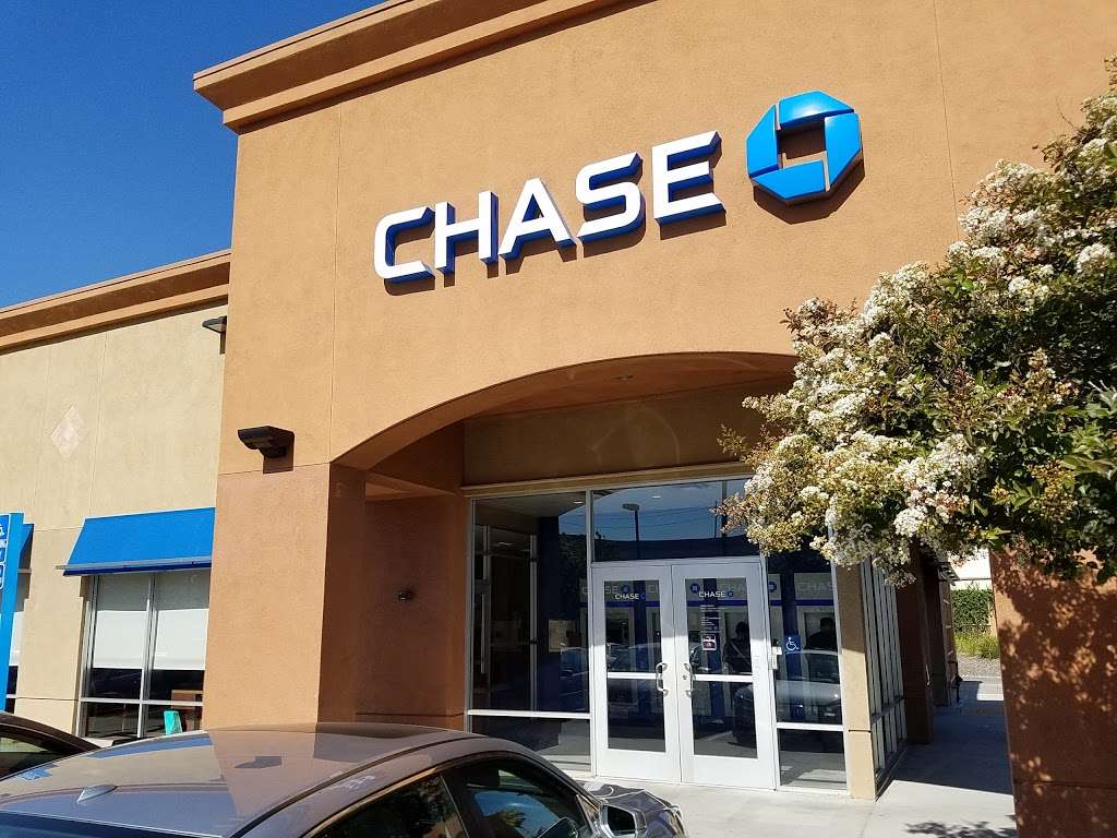 Chase Bank | 16120 E Foothill Blvd, Fontana, CA 92335, USA | Phone: (909) 356-8417