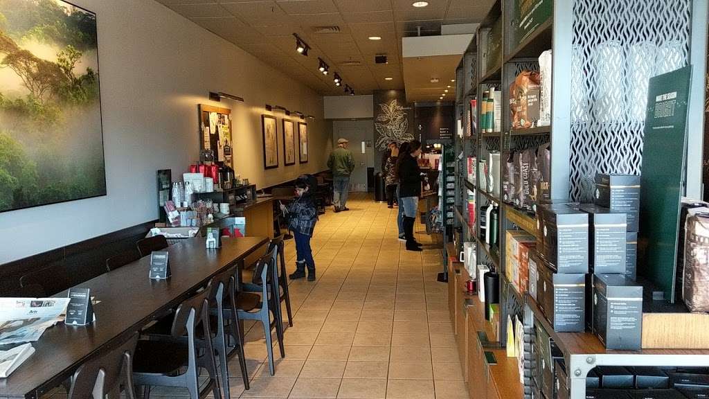 Starbucks | 1621 Big Oak Rd Suite 510, Yardley, PA 19067, USA | Phone: (215) 493-7313