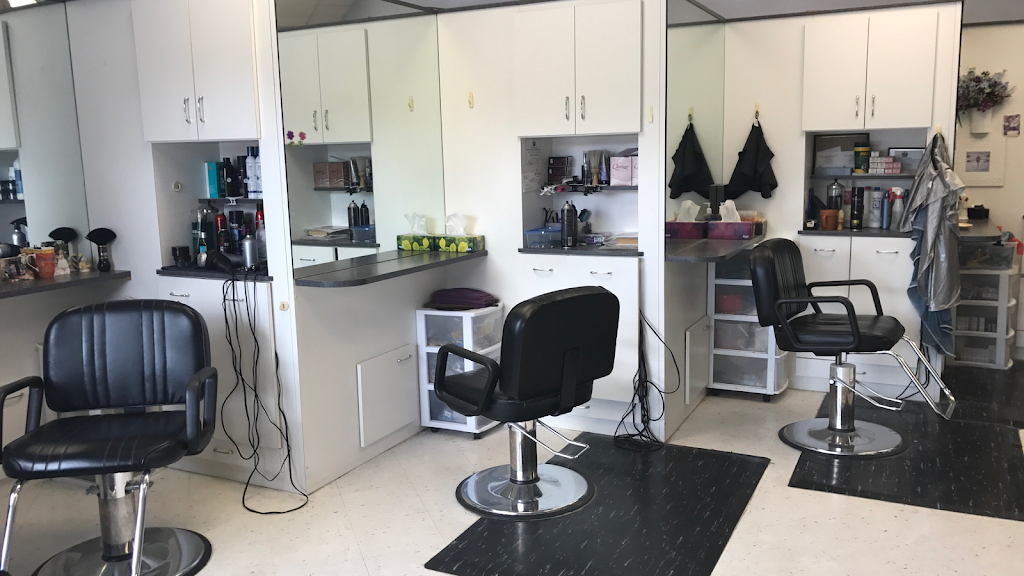 A Fresher Image Salon | 9215 W Center St, Milwaukee, WI 53222 | Phone: (262) 457-9486