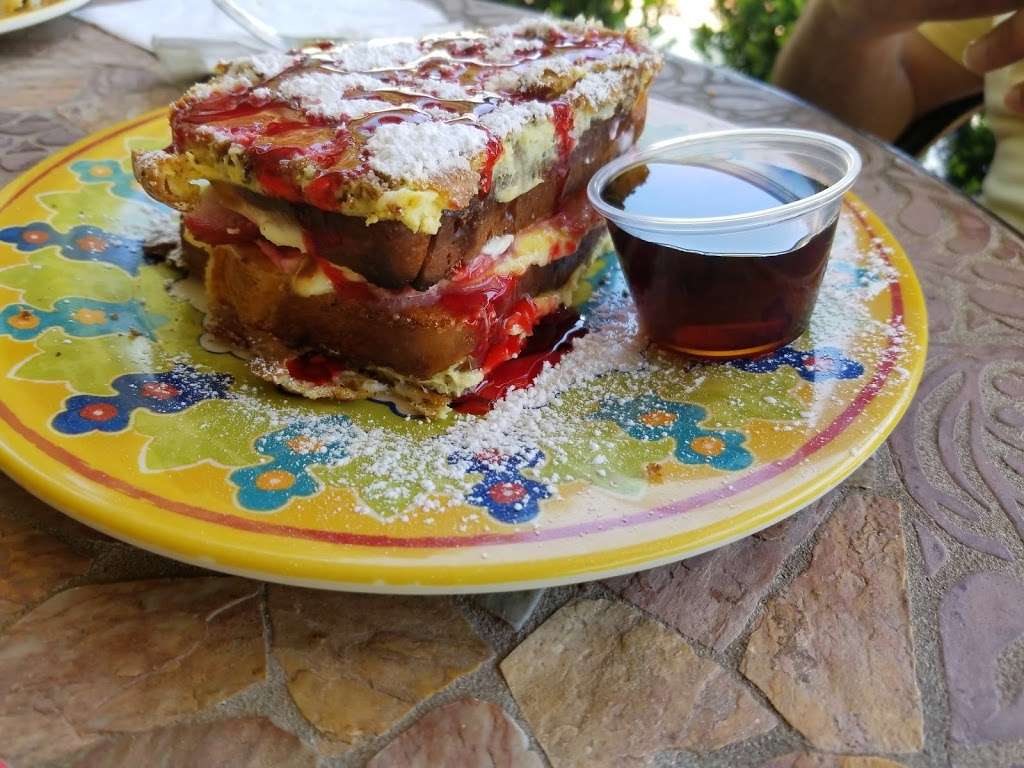 Twin Brothers Coffee and Bakery | 4676 FL-15, De Leon Springs, FL 32130, USA | Phone: (386) 985-5535