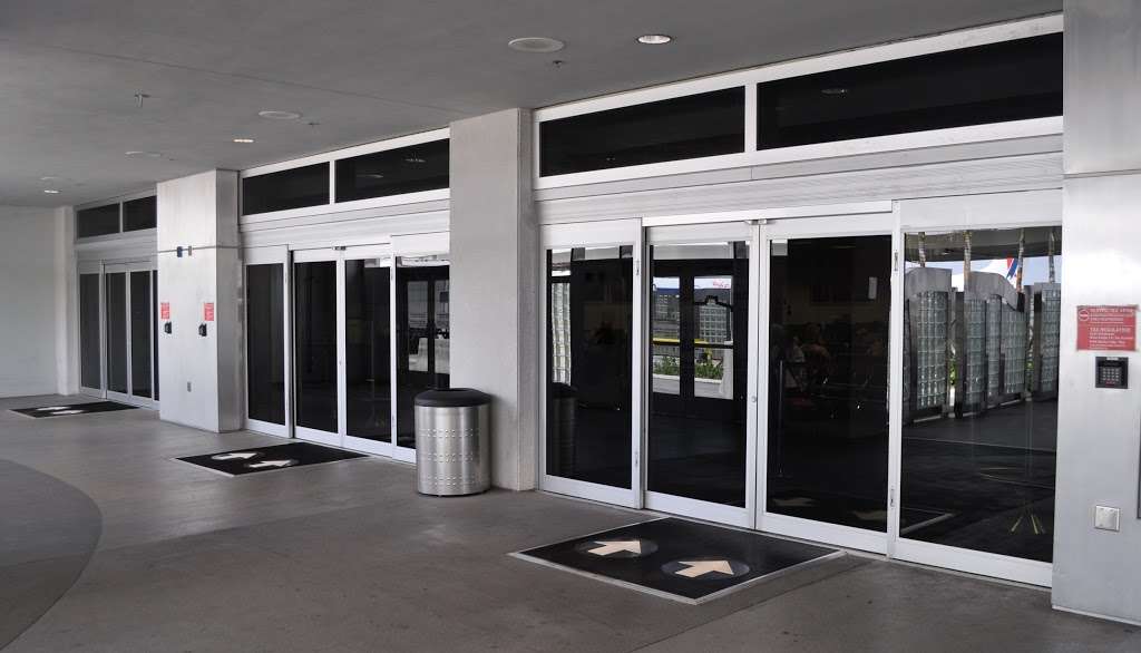 Automatic Door & Glass LLC | 5049 W Diablo Dr, Las Vegas, NV 89118, USA | Phone: (702) 221-4230