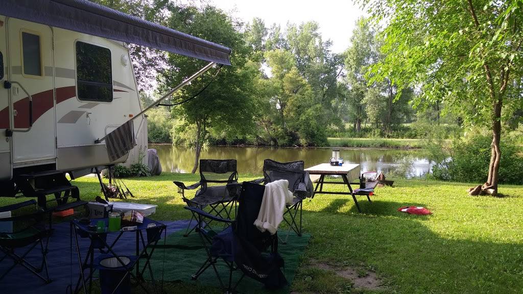 Badgerland Campground | 2671 Circle Dr, Stoughton, WI 53589, USA | Phone: (608) 873-5800