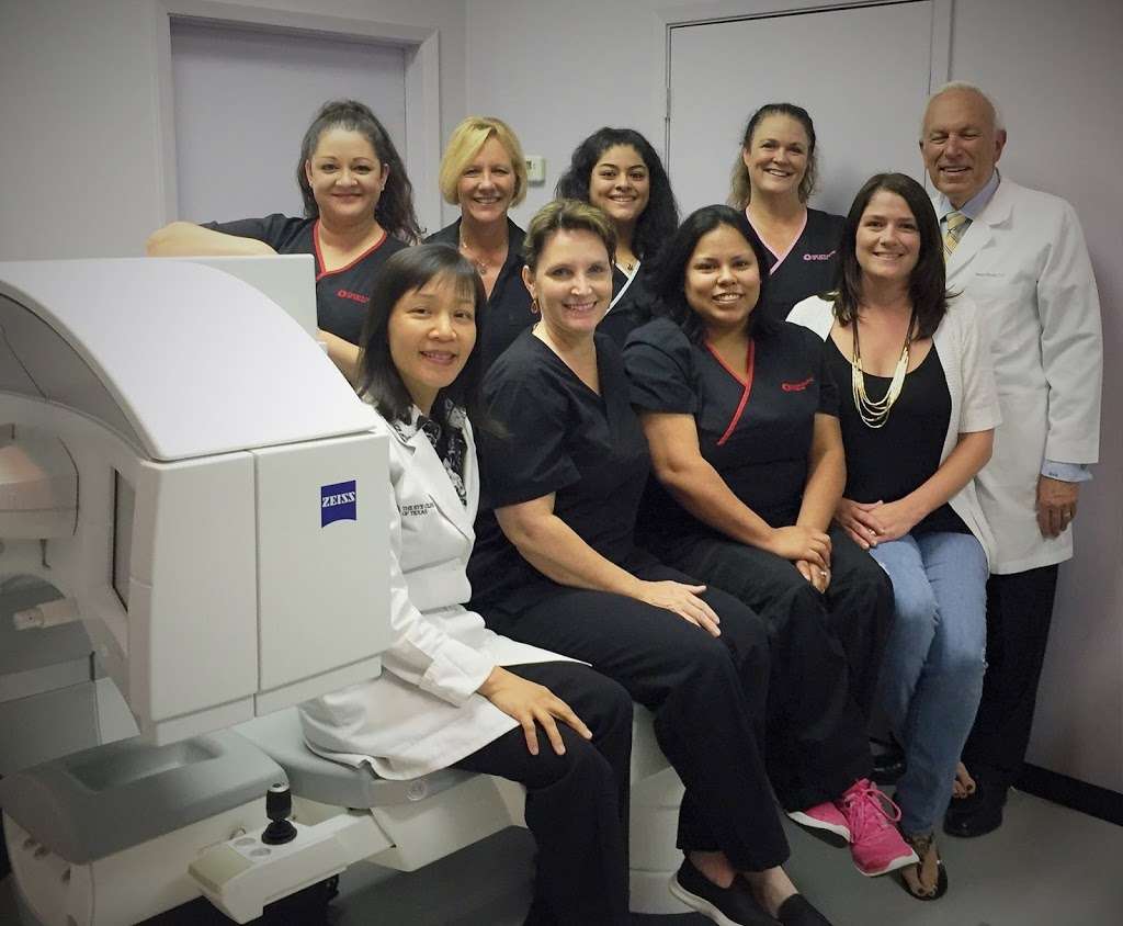 The Eye Clinic of Texas | 1100 Gulf Fwy suite 114, League City, TX 77573 | Phone: (281) 332-3937