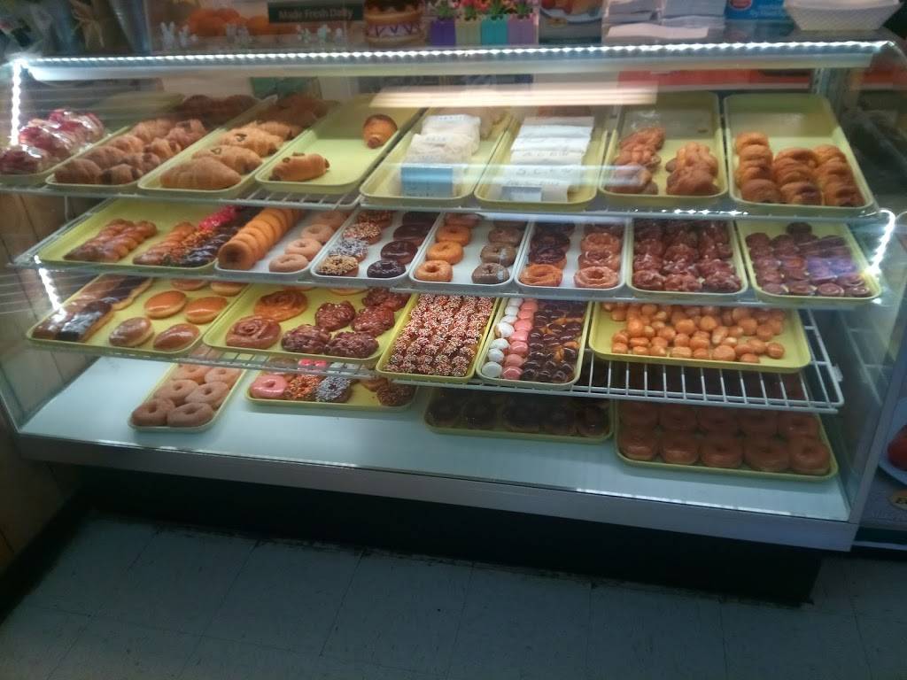 K Donuts | 1901 E Arkansas Ln # 107, Arlington, TX 76010, USA | Phone: (817) 860-4102