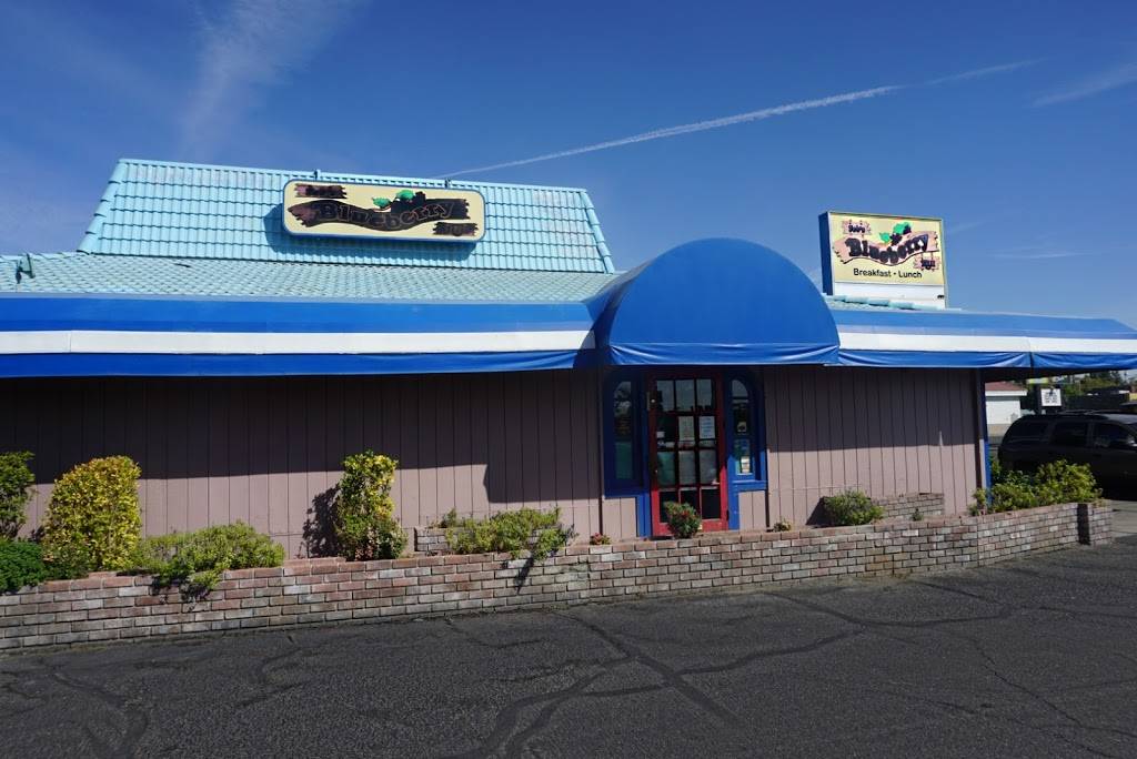 Jebs Blueberry Hill | 3851 N Blackstone Ave, Fresno, CA 93726, USA | Phone: (559) 224-3700