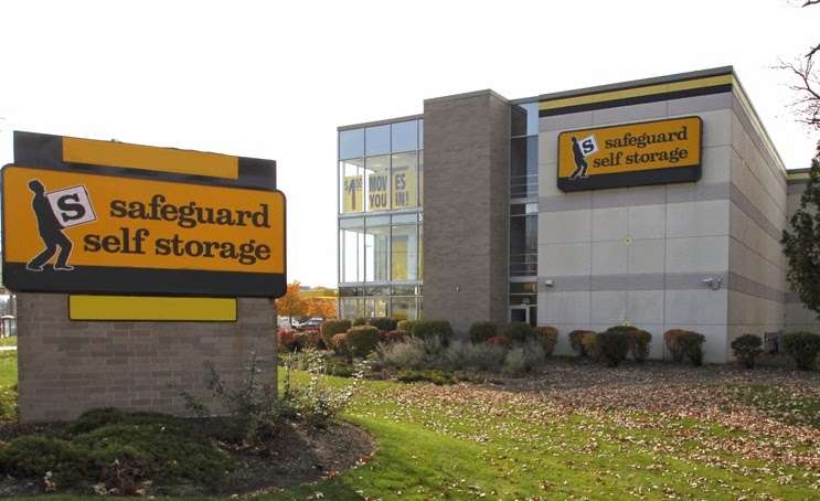 Safeguard Self Storage | 523 Algonquin Rd, Arlington Heights, IL 60005, USA | Phone: (847) 403-3680