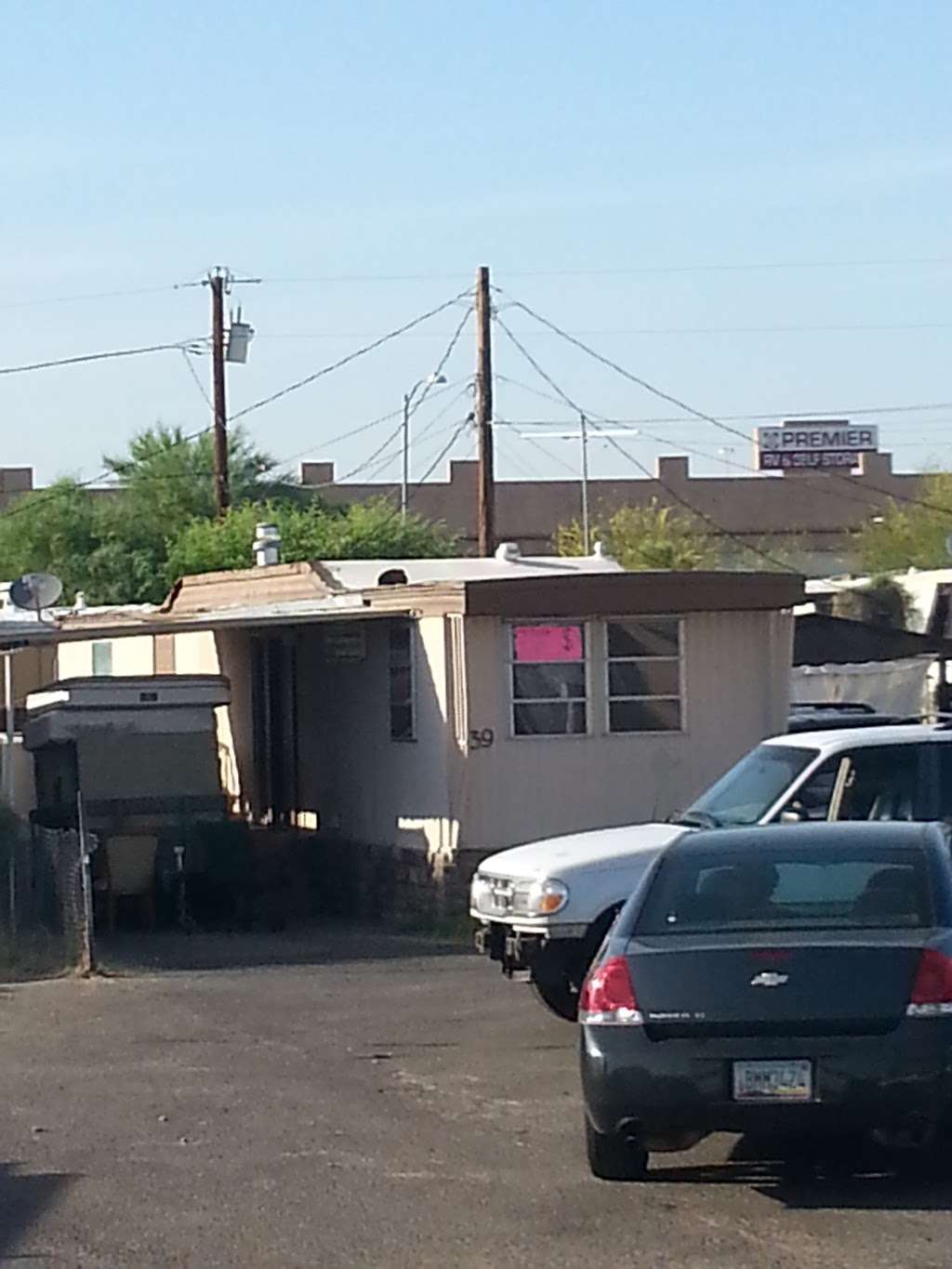 Sierra Vista Mobile Home Park | 22036 N Black Canyon Hwy, Phoenix, AZ 85027, USA | Phone: (623) 582-1479