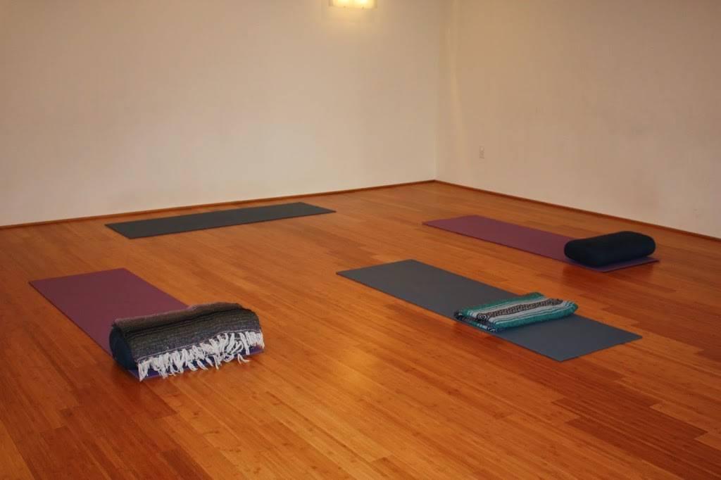 Villager Yoga | 3150 Overton Rd #8, Birmingham, AL 35223, USA | Phone: (205) 262-2012