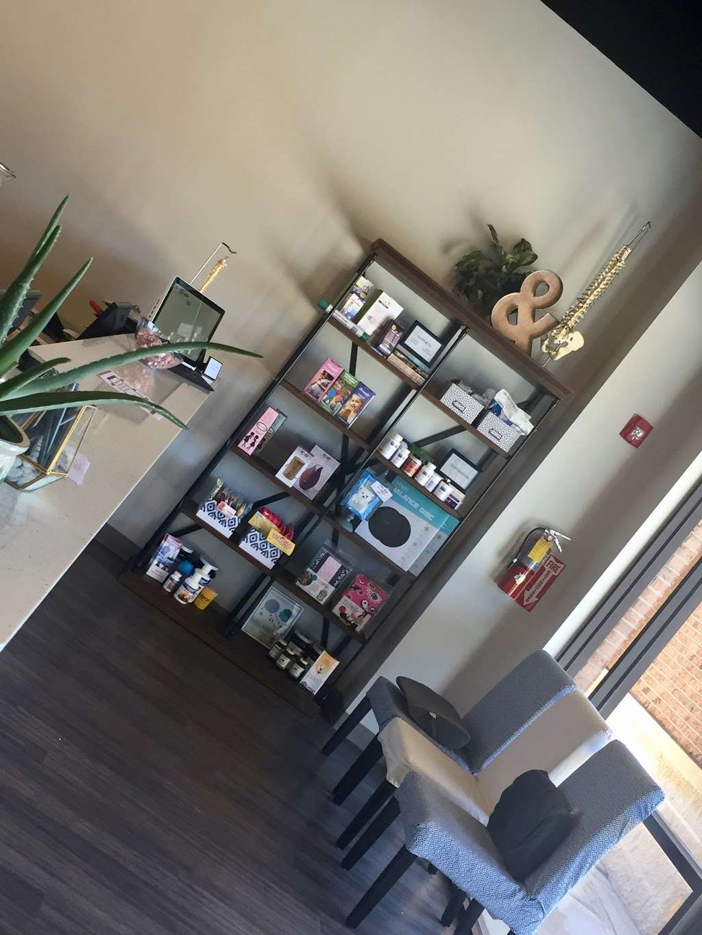 Parkway Family Chiropractic | 3527 Hwy 6 #190, Sugar Land, TX 77478, USA | Phone: (281) 980-3399