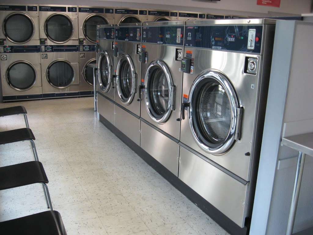 Laundry Yard | 3225 S Wadsworth Blvd Unit A, Lakewood, CO 80227, USA | Phone: (303) 984-6100