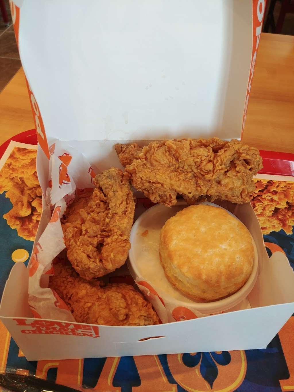 Popeyes Louisiana Kitchen | 852 Buenaventura Blvd, Kissimmee, FL 34743, USA | Phone: (407) 837-4082