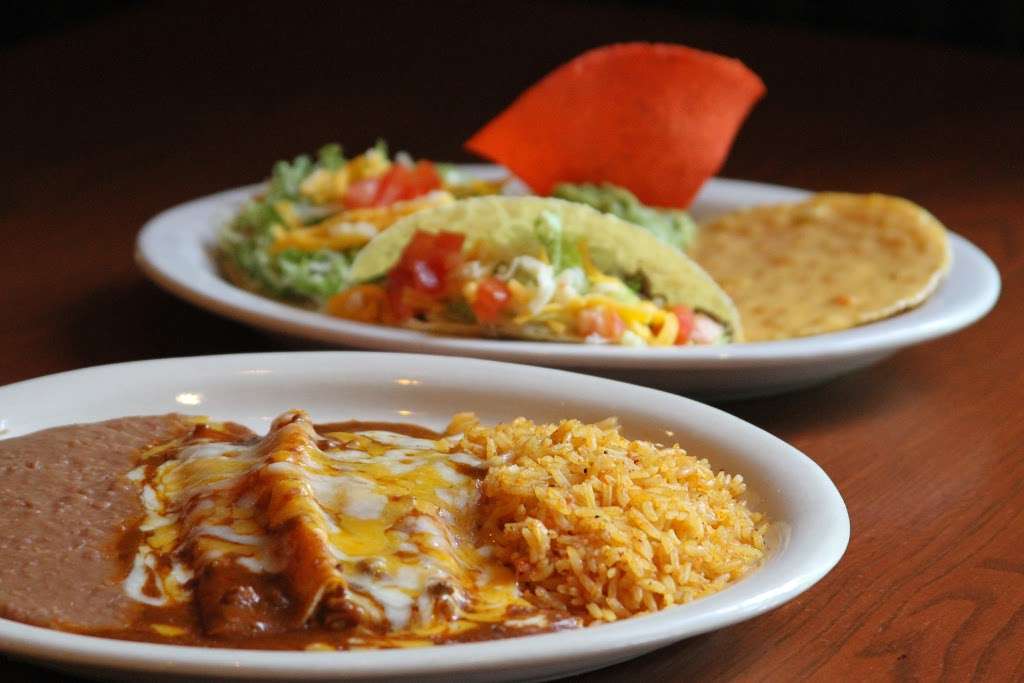 El Toro Mexican Restaurant | 7529 Bayway Dr, Baytown, TX 77520 | Phone: (281) 424-8016