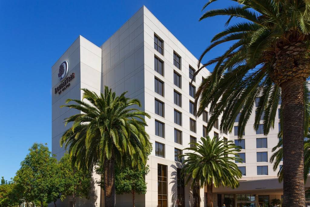 DoubleTree by Hilton Hotel Irvine - Spectrum | 90 Pacifica, Irvine, CA 92618, USA | Phone: (949) 471-8888