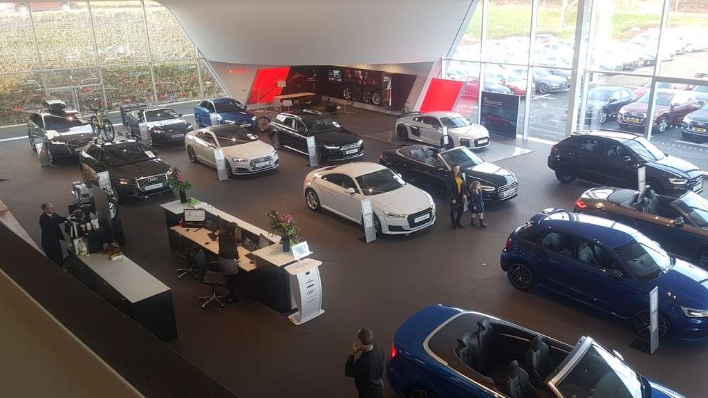 Tunbridge Wells Audi | 3 Dowding Way, Tunbridge Wells TN2 3UY, UK | Phone: 01892 703000