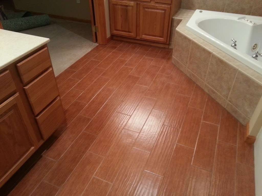 Griffin Flooring & Carpet Cleaning | 1409 Polk St, Chillicothe, MO 64601, USA | Phone: (660) 635-2424