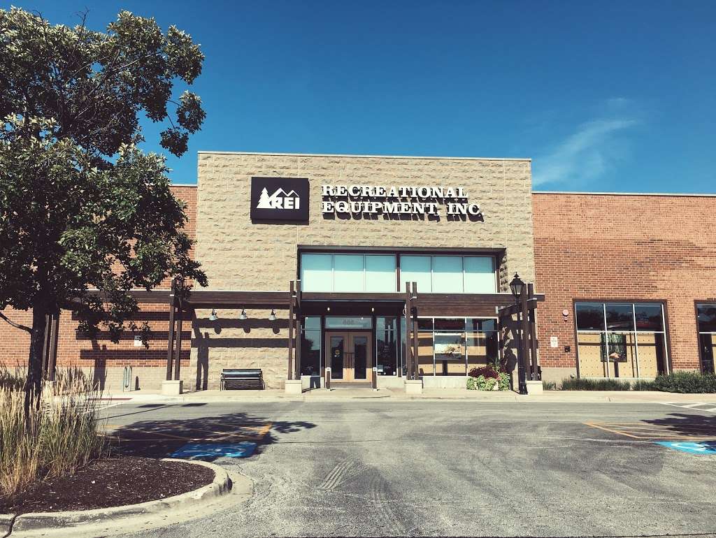 REI | 888 Willow Rd, Northbrook, IL 60062 | Phone: (847) 480-1938