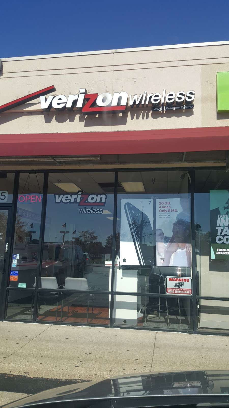 Verizon Wireless | 1525 W North Ave, Melrose Park, IL 60160, USA | Phone: (708) 343-4909