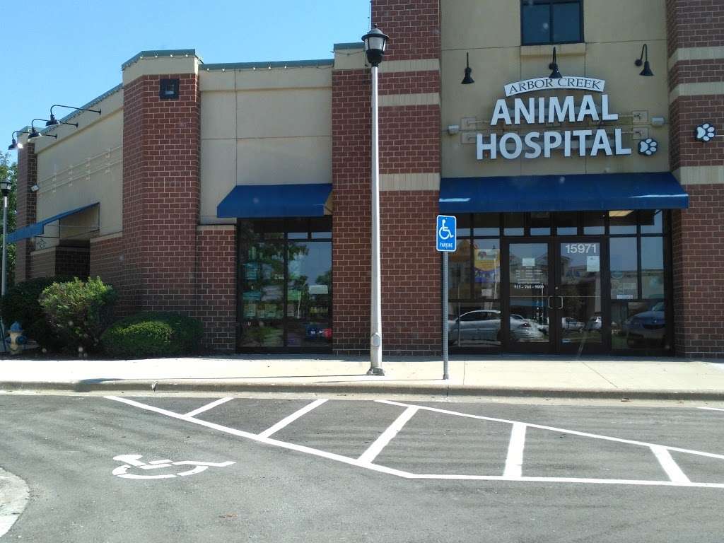 Arbor Creek Animal Hospital | 15971 S Bradley Dr, Olathe, KS 66062, USA | Phone: (913) 764-9000