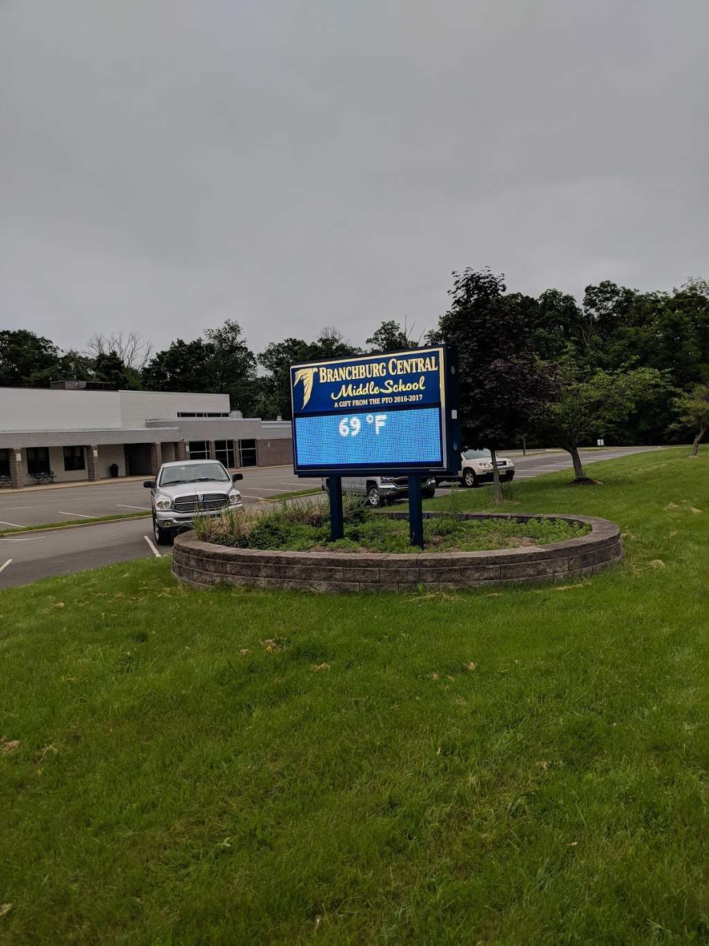 Branchburg Central Middle School (BCMS) | 220 Baird Rd, Branchburg, NJ 08876, USA | Phone: (908) 526-1415