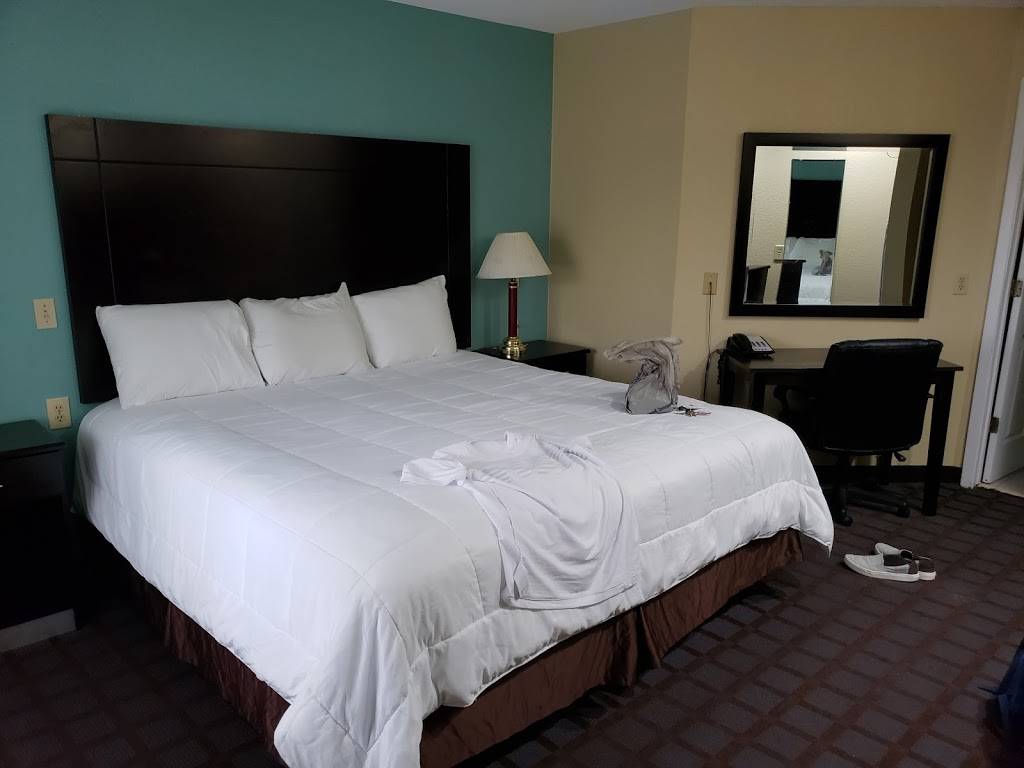 Ranger Inn & Suites | 800 Six Flags Dr, Arlington, TX 76011, USA | Phone: (817) 649-1168