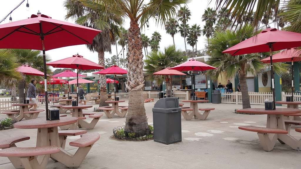 Boneyard Beach Café | 25300 Dana Point Harbor Dr, Dana Point, CA 92629, USA | Phone: (949) 272-0782