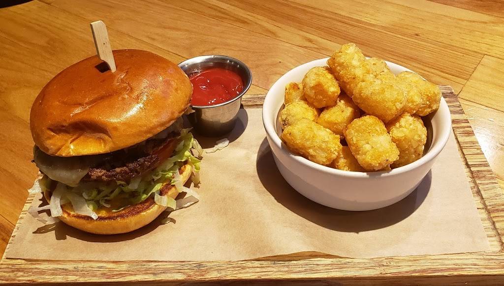 Twin Peaks Restaurant | 2135 E Camelback Rd, Phoenix, AZ 85016, USA | Phone: (602) 954-8946 Twin Peaks Restaurant | 2135 E Camelback Rd, Phoenix, AZ 85016, USA | Phone: (602) 954-8946