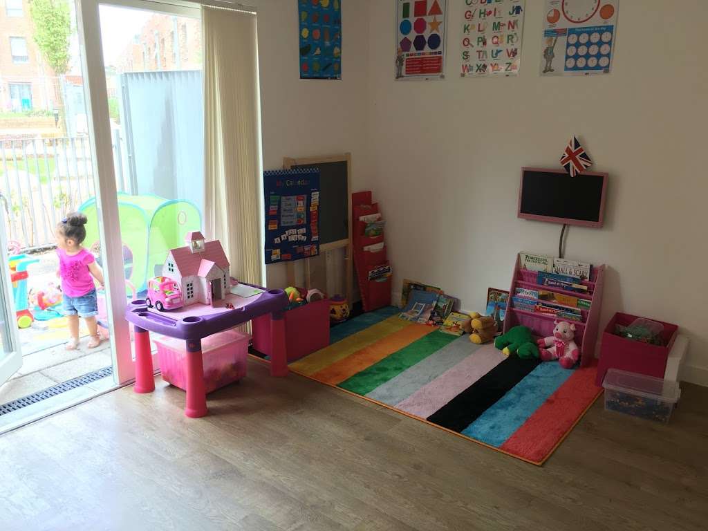 Rainbow House Childcare | Nile Rd, London E13 9EL, UK | Phone: 07494 046641