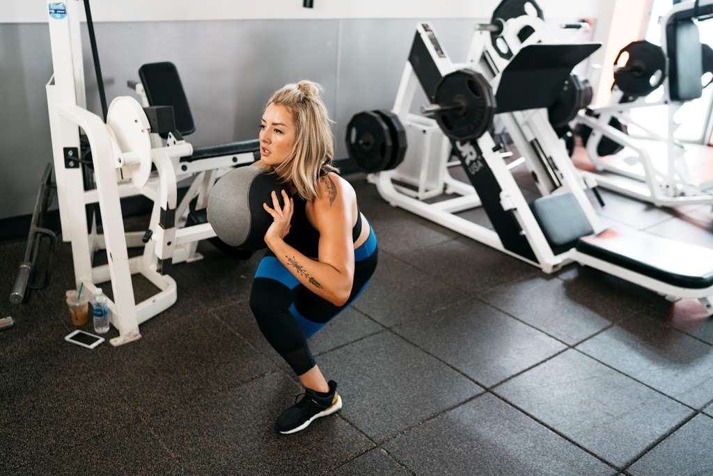 Washington Sports Clubs | 2700-2800 Clarendon Blvd, Arlington, VA 22201, USA | Phone: (703) 465-2828