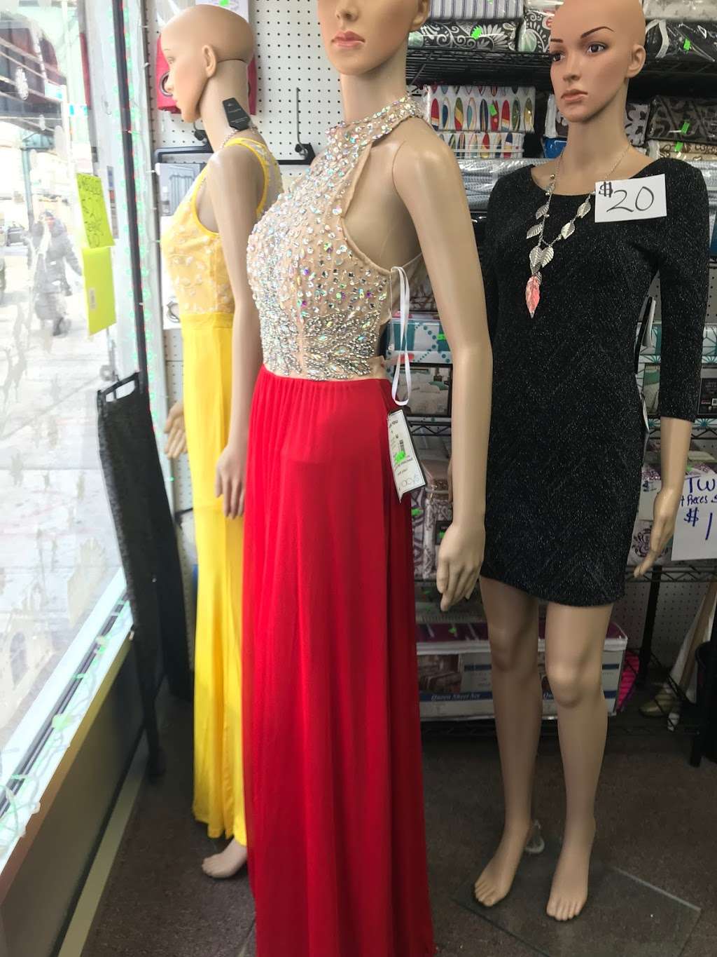 Elegance Fashion Outlet | 105-16 Liberty Ave, Ozone Park, NY 11417, USA | Phone: (718) 669-1303