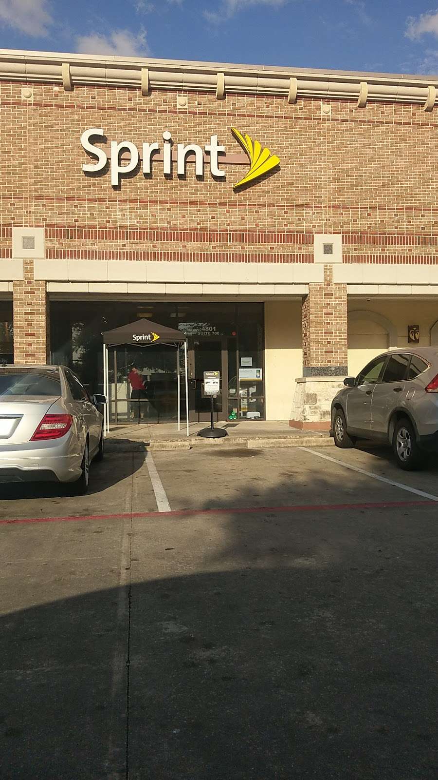 Sprint Store | 4801 Wilson Rd Ste 700, Humble, TX 77396, USA | Phone: (281) 540-4800