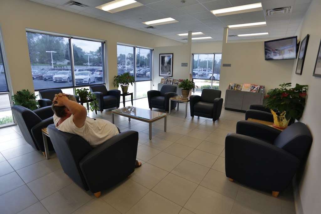 Terrys Ford of Peotone | 363 S Harlem Ave, Peotone, IL 60468, USA | Phone: (708) 258-9200