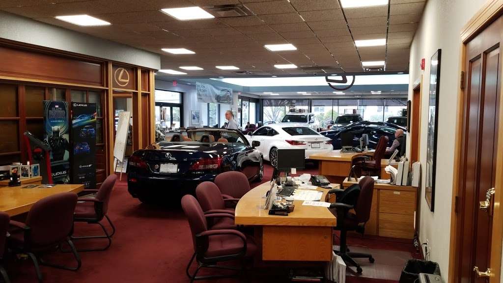 Ray Catena Lexus of Larchmont | 1435 Boston Post Rd, Larchmont, NY 10538, USA | Phone: (914) 833-5000