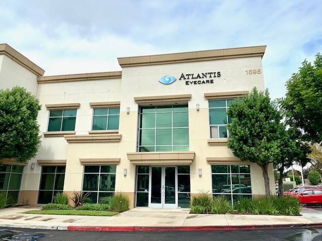Atlantis Eyecare | 1595 17th St, Santa Ana, CA 92705, USA | Phone: (714) 984-0788