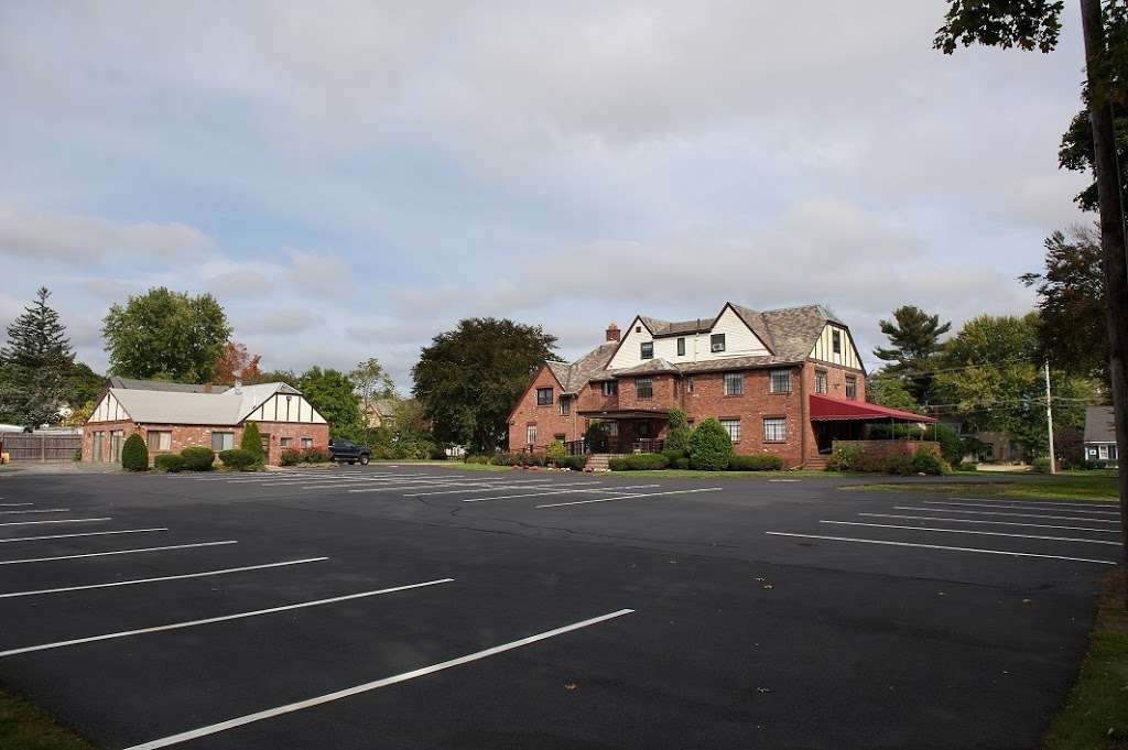 MacKinnon Funeral Home, Inc. | 760 Washington St, Whitman, MA 02382, USA | Phone: (781) 447-4141