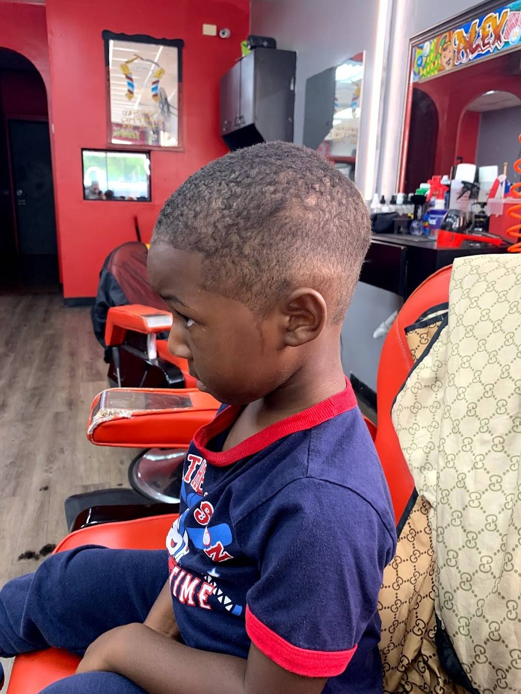 Ernie p master barber | 5975 Timuquana Rd, Jacksonville, FL 32244, USA | Phone: (904) 333-7981