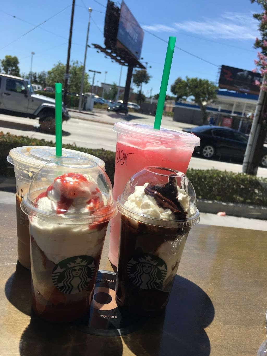 Starbucks | 898 Sepulveda Blvd, Harbor City, CA 90710 | Phone: (310) 891-1915