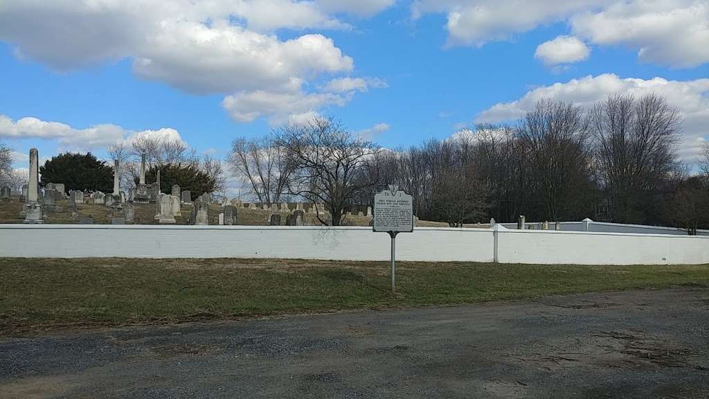 First German Reformed Church Site And Cemetery | 39592-39598 Lovettsville Rd, Lovettsville, VA 20180, USA