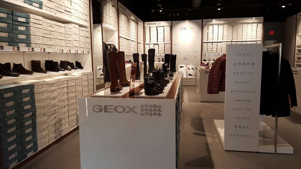 Geox | 1650 Premium Outlet Blvd, Aurora, IL 60502, USA | Phone: (630) 585-8980