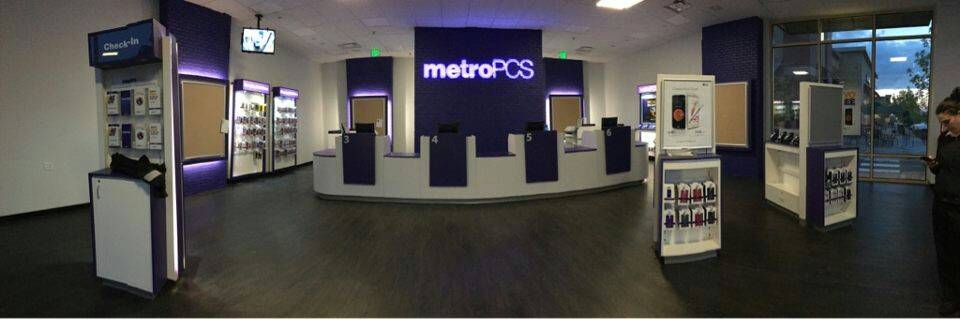 Metro by T-Mobile | 4000 Colorado Blvd UNIT 103, Denver, CO 80216 | Phone: (720) 891-4234