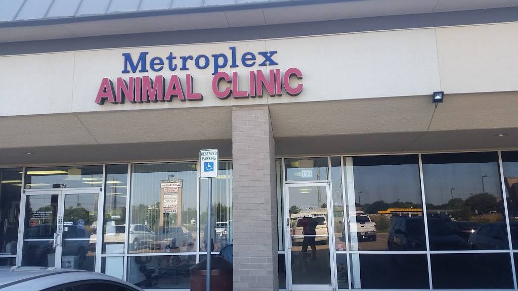 Metroplex Animal Clinic | 107 E Harwood Rd, Hurst, TX 76054 | Phone: (817) 656-0562