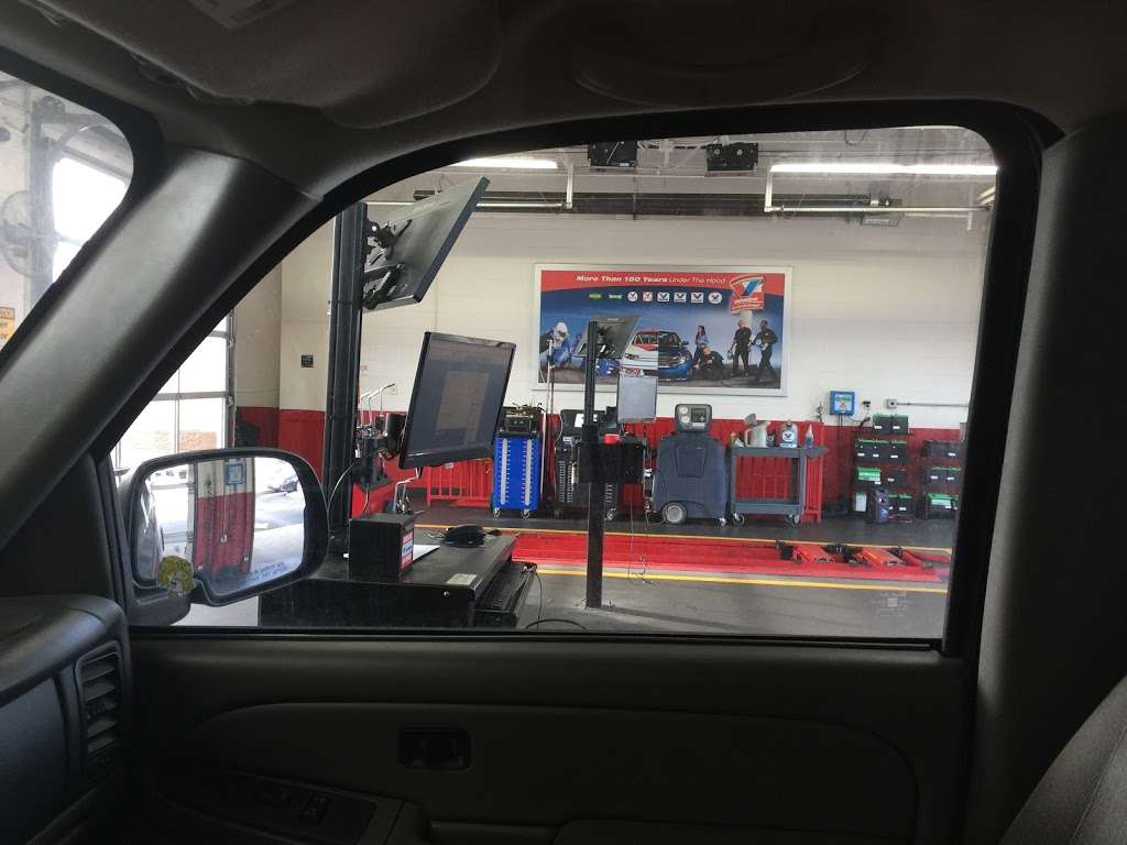 Valvoline Instant Oil Change | 7458 E 116th St, Fishers, IN 46038, USA | Phone: (317) 849-6727